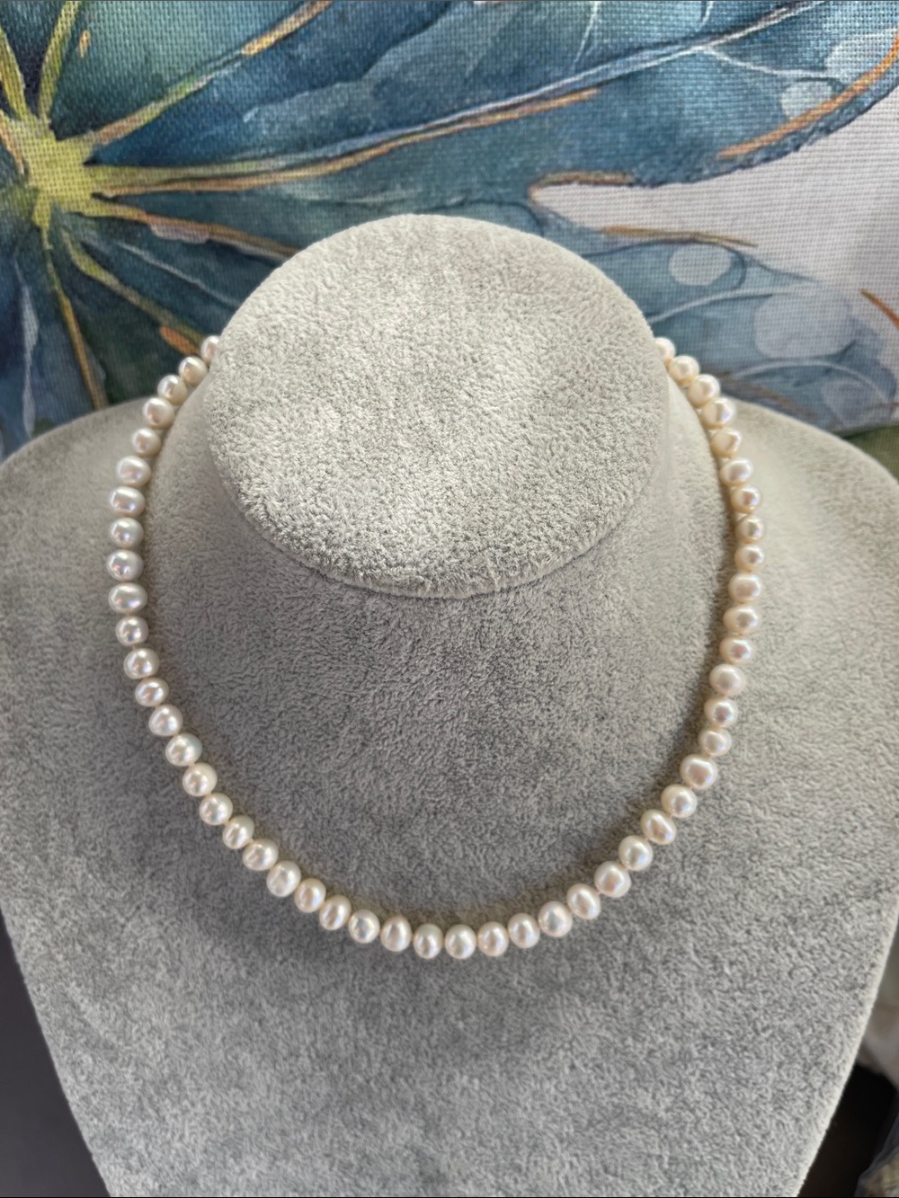 Women’s Classic Freshwater Pearl 18” Necklace - Picture 2 of 12